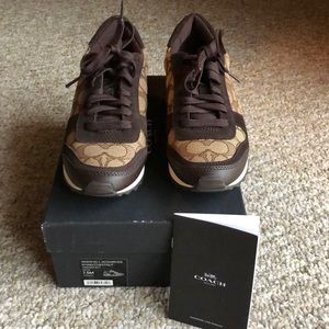 Coach NBW tennis shoes size 7.5